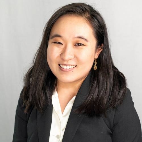 Jennifer Li headshot